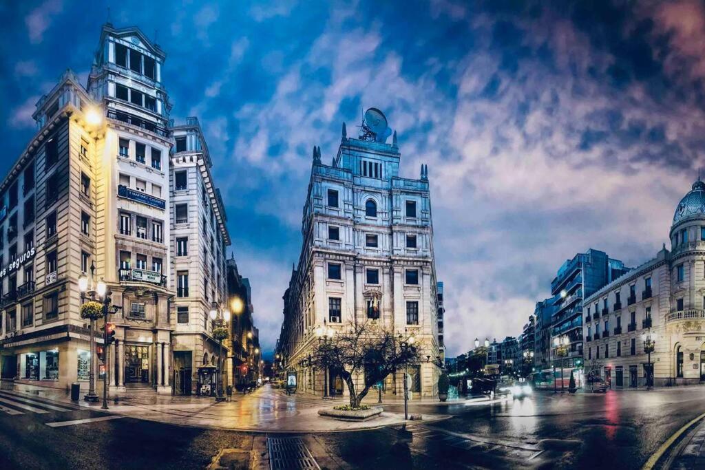Holiday Granada Plaza Nueva Eksteriør bilde